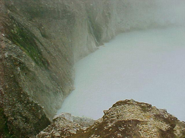 planos eSIM de viagem para Dominica